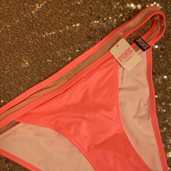 🚨SOLD🚨PINK Bikini Bottoms - Picture 2 of 4
